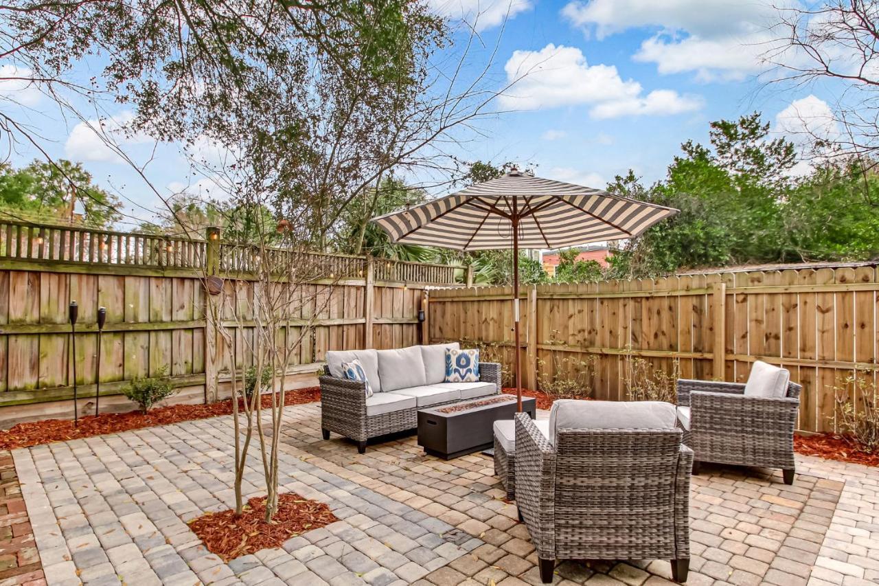 130 Y O Historic Savannah Cottage Off Forsyth Park 外观 照片