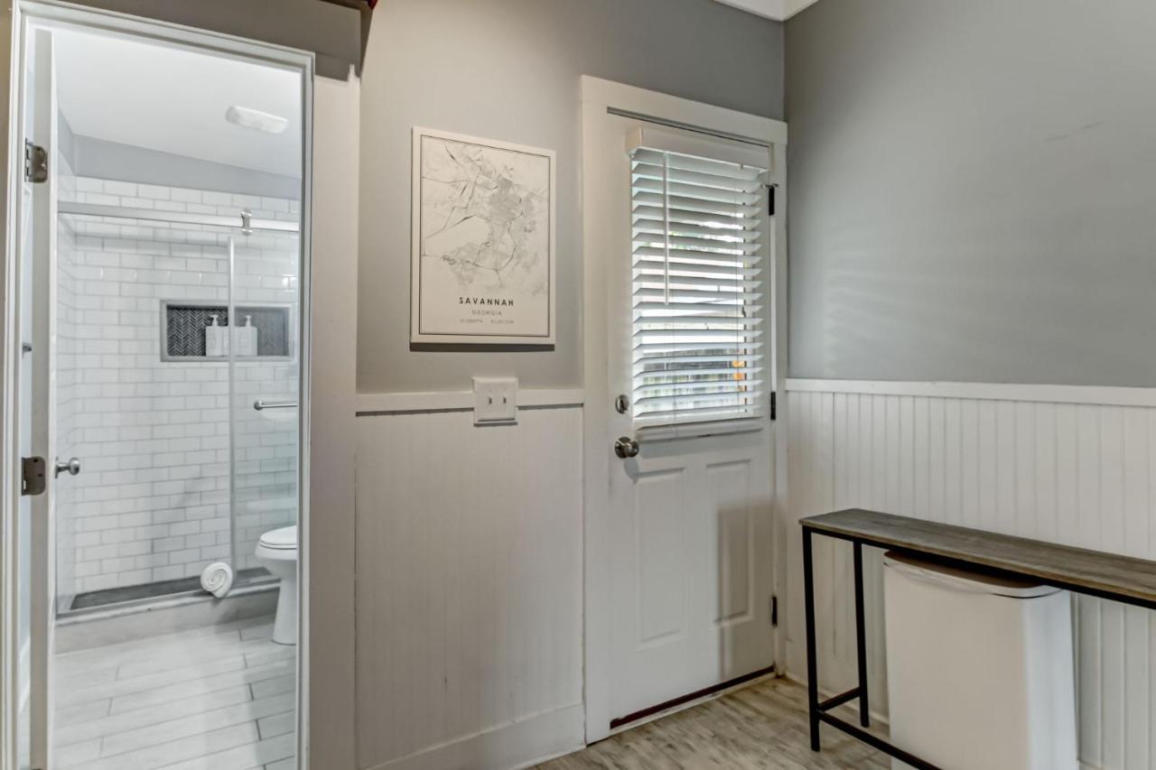 130 Y O Historic Savannah Cottage Off Forsyth Park 外观 照片