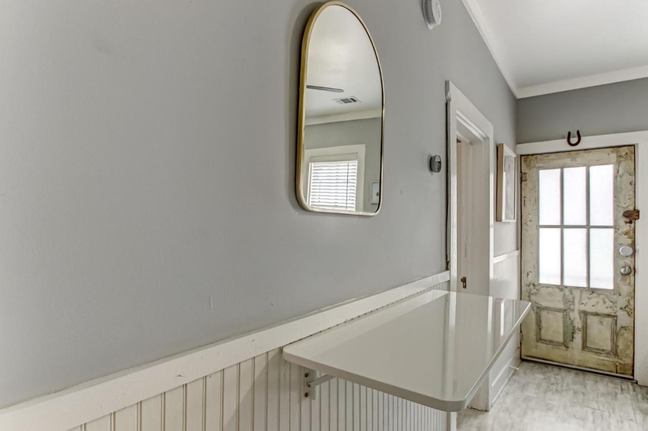 130 Y O Historic Savannah Cottage Off Forsyth Park 外观 照片